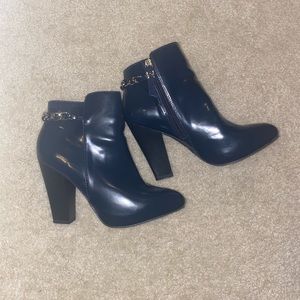 Betseyville Jolt Booties